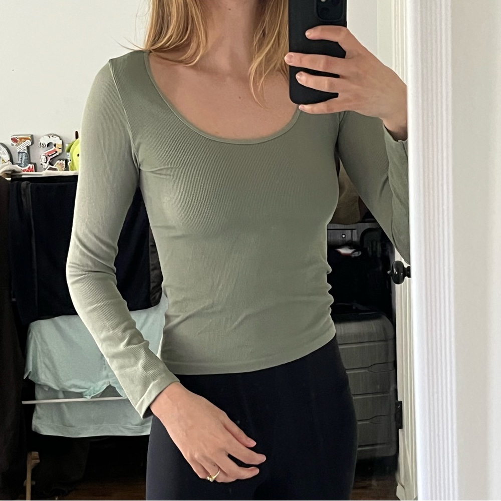 Green Ribbed Long Sleeve Top